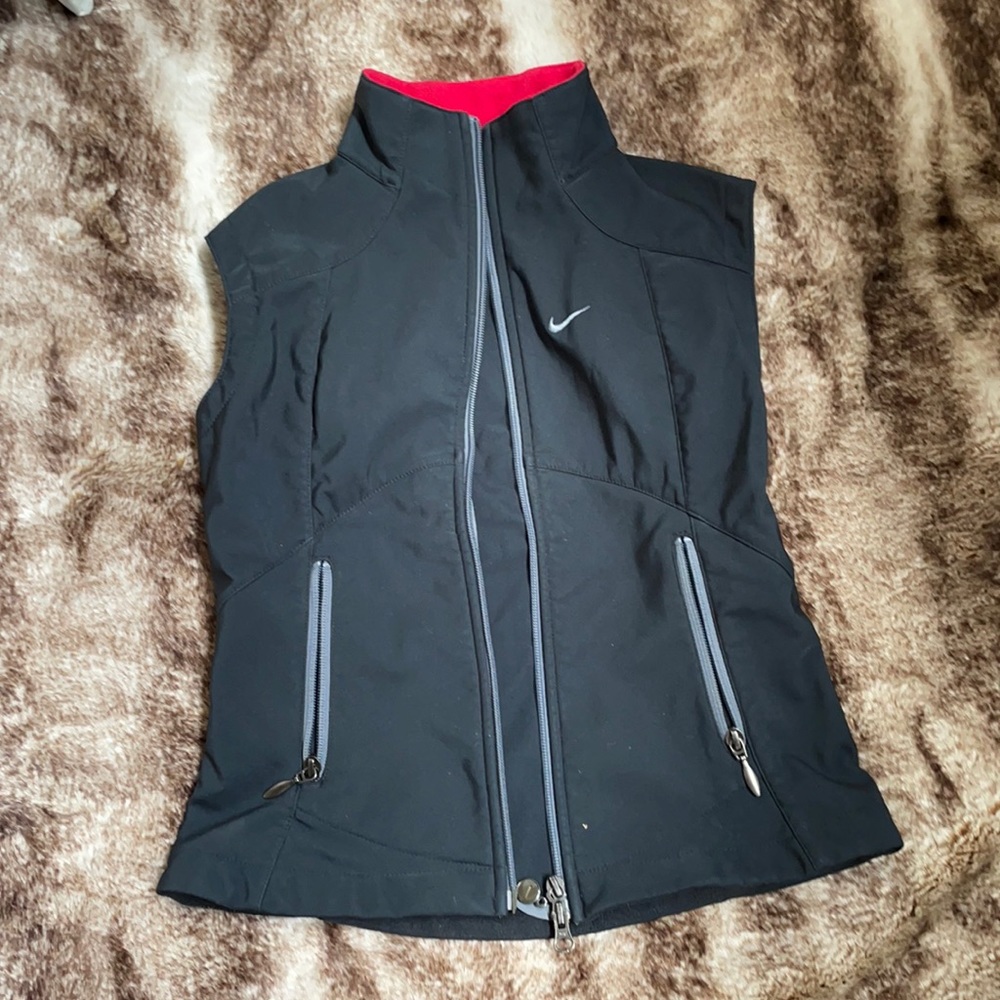 Women’s Nike vest
